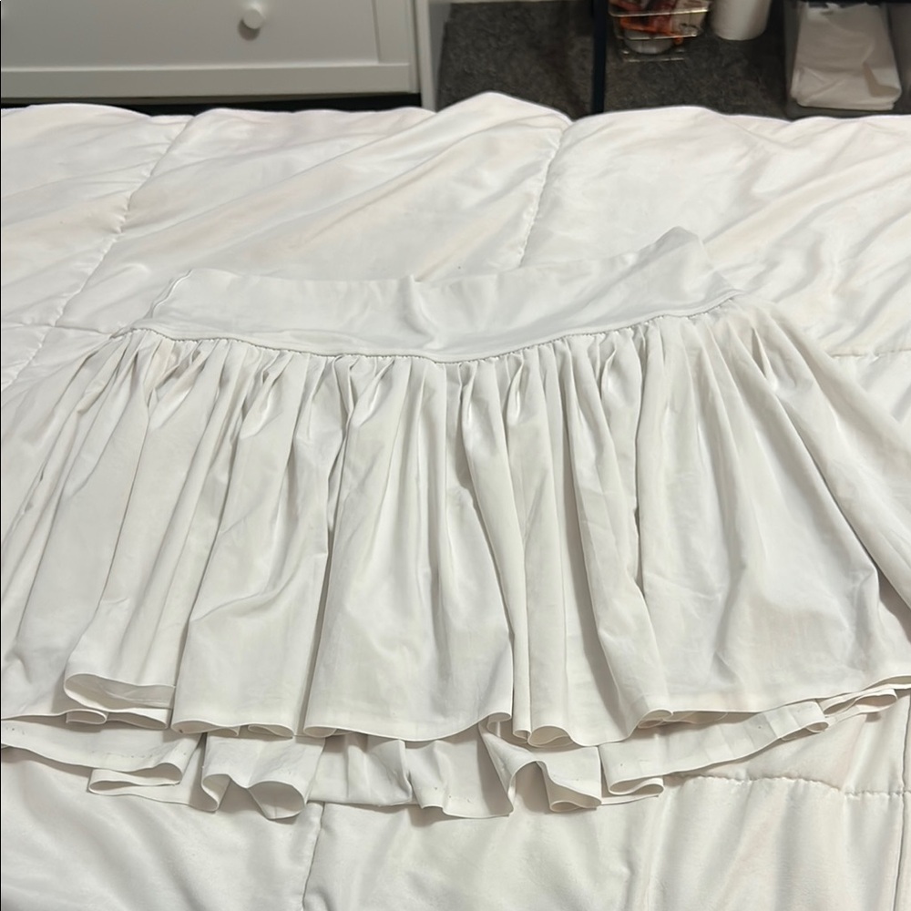 Aerie Offline White Ruffle Tennis Skirt